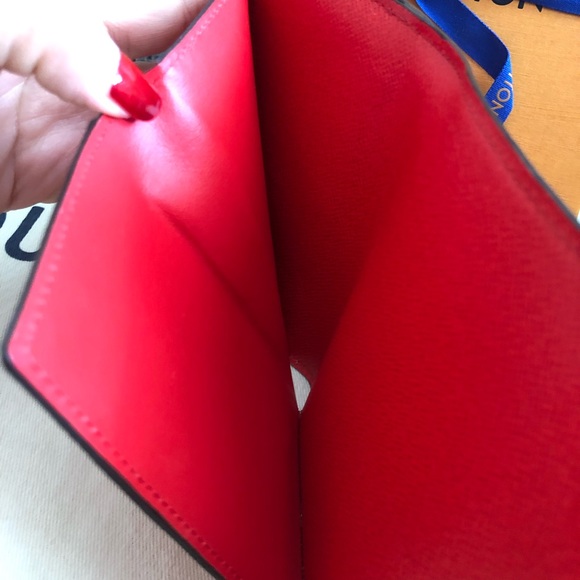 Louis Vuitton LV Twist Red Wallet - Picture 4 of 8